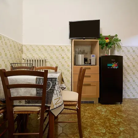 Carmelita Apartment Massa Marittima